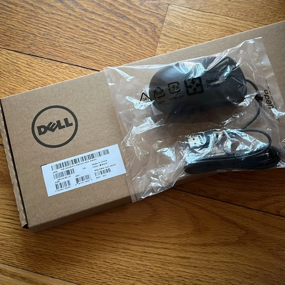 NIB Dell wired keyboard and mouse